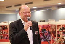 Helmut Poßmann Rede zur Eröffnung - Foto: Horst Martin